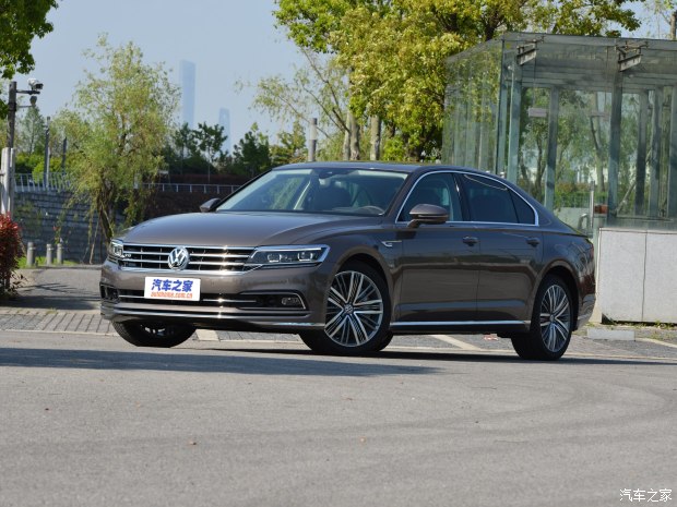 上汽大众 辉昂 2016款 480 v6 四驱旗舰版