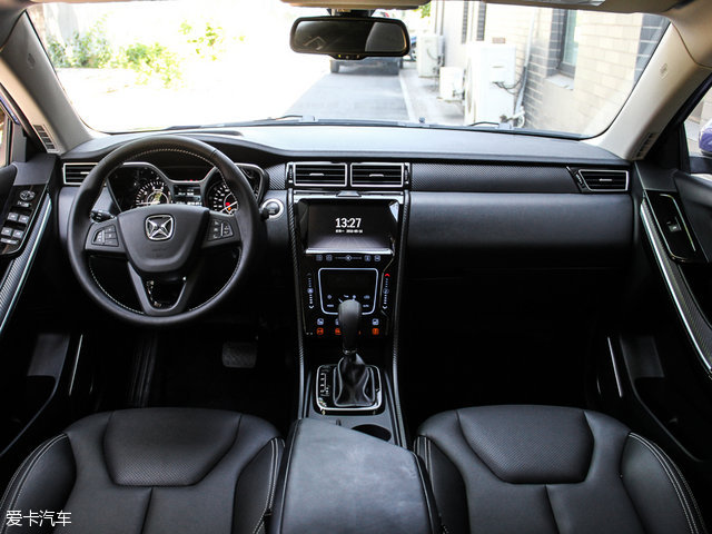 江铃汽车2016款驭胜s330